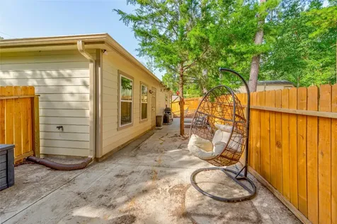 217 Hollow Oak Livingston TX 77351