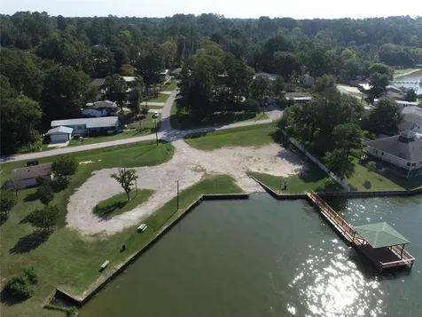 217 Hollow Oak Livingston TX 77351
