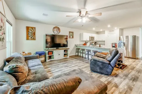 217 Hollow Oak Livingston TX 77351