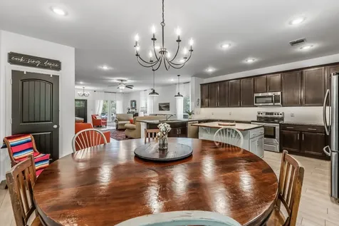 157 N Forest Drive Huntsville TX 77340