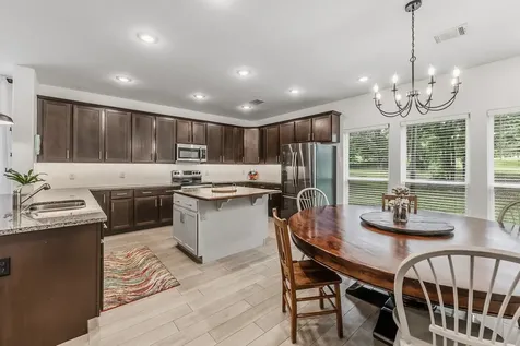 157 N Forest Drive Huntsville TX 77340