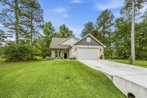 157 N Forest Drive Huntsville TX 77340