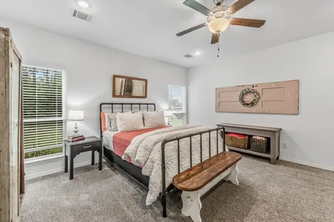 157 N Forest Drive Huntsville TX 77340