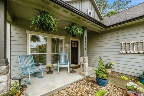 157 N Forest Drive Huntsville TX 77340