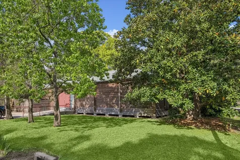 4521 Blossom Street Houston TX 77007