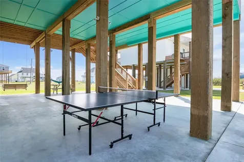 4406 Whaler Lane Crystal Beach TX 77650