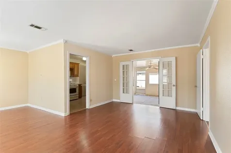 1516 W 43rd Street Houston TX 77018