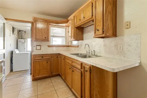 1516 W 43rd Street Houston TX 77018