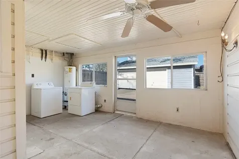 1516 W 43rd Street Houston TX 77018