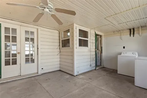 1516 W 43rd Street Houston TX 77018
