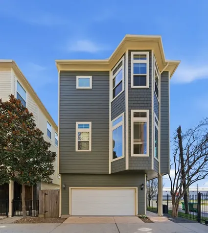 2002 Sabine Street Houston TX 77007
