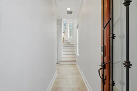 2002 Sabine Street Houston TX 77007