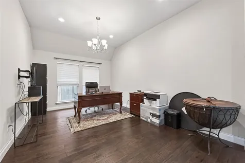 2727 Driftwood Bend Drive Fresno TX 77545