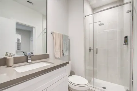 2717 Eado Grove Lane Houston TX 77003