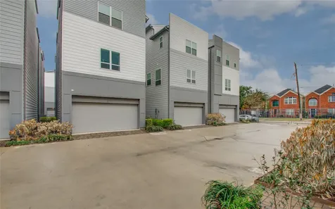 2717 Eado Grove Lane Houston TX 77003