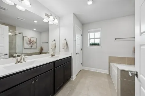 10227 Whitney Reach Drive Rosharon TX 77583