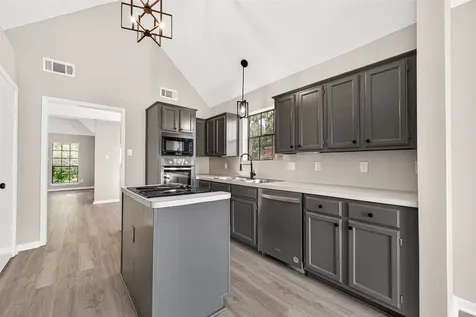 4906 Pleasure Lake Lane Willis TX 77318