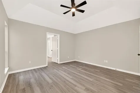4906 Pleasure Lake Lane Willis TX 77318