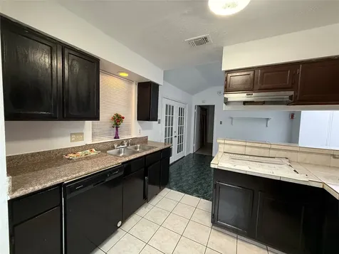 10807 Emery Drive Houston TX 77099