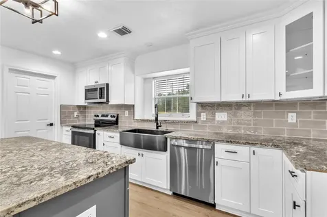 7702 Carolyn Street Santa Fe TX 77517