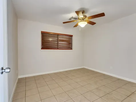 3015 Inwood Drive Dickinson TX 77539