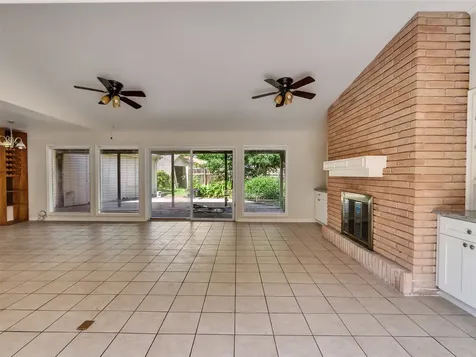 3015 Inwood Drive Dickinson TX 77539