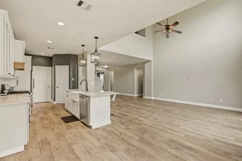 14127 Austin Hollow Court Houston TX 77044