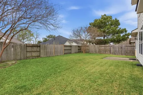14127 Austin Hollow Court Houston TX 77044