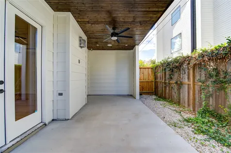 1810 Hazard Street A Houston TX 77019