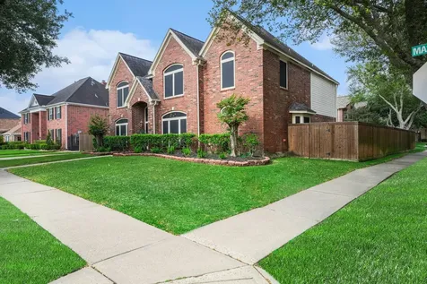 2515 Masters Drive League City TX 77573