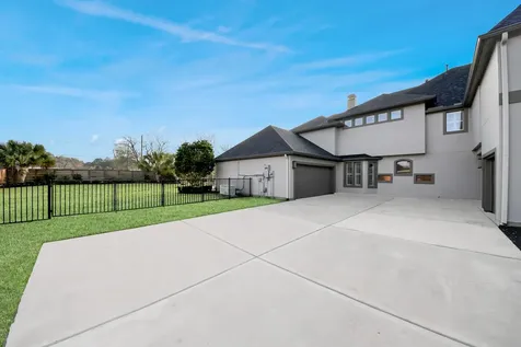 2211 Braer Ridge Drive Katy TX 77494