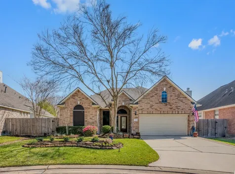 34 Sovereign Way Conroe TX 77384
