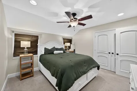 70 Colony Park Circle Galveston TX 77551