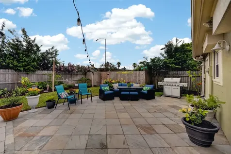 70 Colony Park Circle Galveston TX 77551