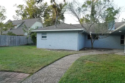 1014 Doral Lane Houston TX 77073