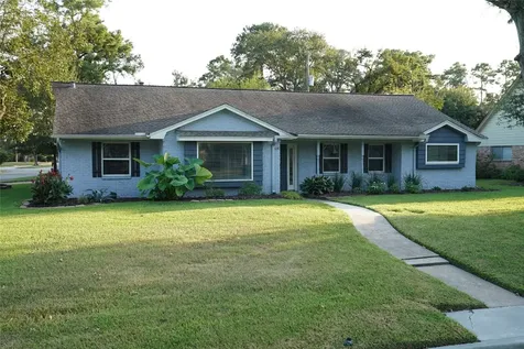 1014 Doral Lane Houston TX 77073