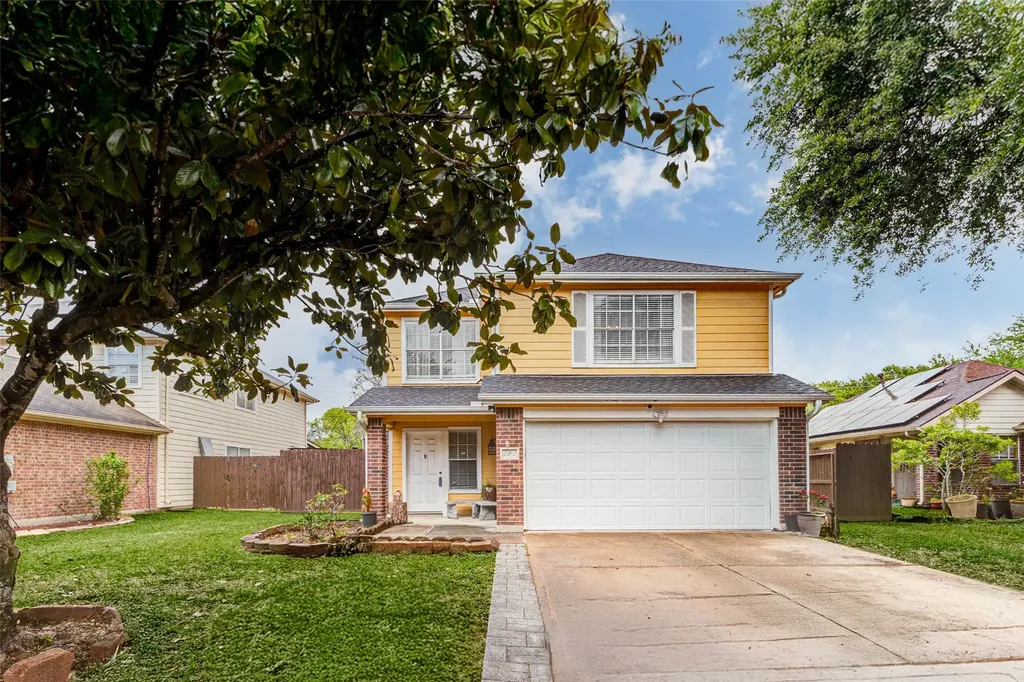 2202 Falling Oaks Road Houston TX 77038