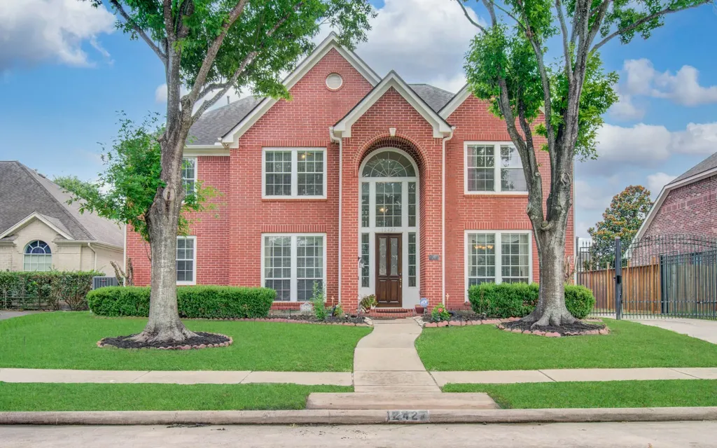 12427 Shadycrest Drive Houston TX 77082