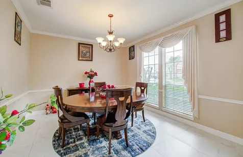 12427 Shadycrest Drive Houston TX 77082