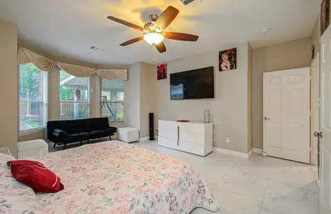 12427 Shadycrest Drive Houston TX 77082