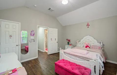12427 Shadycrest Drive Houston TX 77082