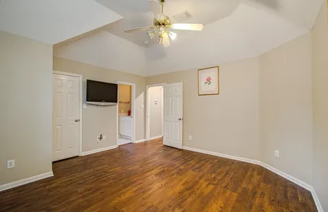 12427 Shadycrest Drive Houston TX 77082