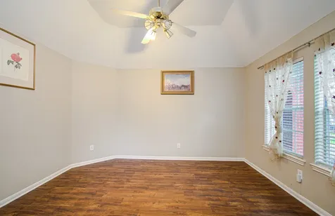 12427 Shadycrest Drive Houston TX 77082