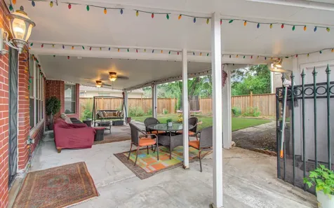 12427 Shadycrest Drive Houston TX 77082