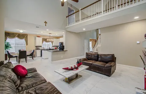 12427 Shadycrest Drive Houston TX 77082