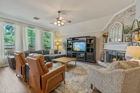 2504 N Yorkchase Lane Conroe TX 77304