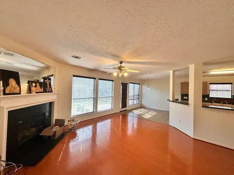 2203 Nashua Drive Stafford TX 77477