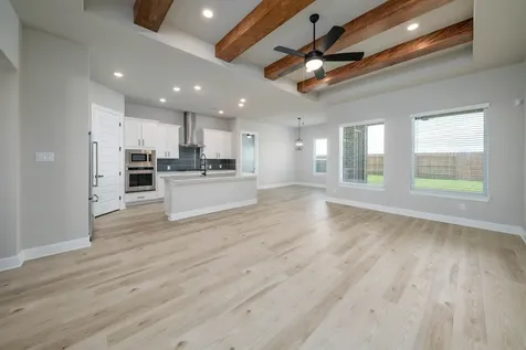 1907 June Lake Lane Iowa Colony TX 77583