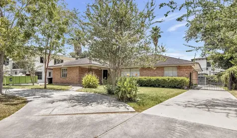 2327 Dorrington Street Houston TX 77030