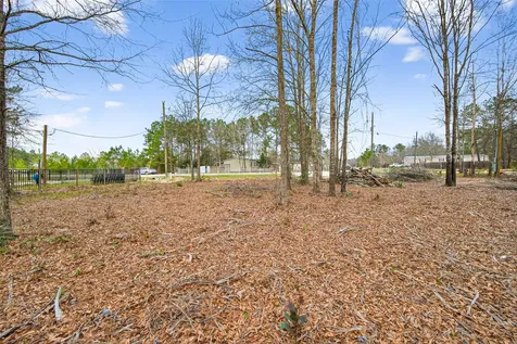 191 County Road 3400 Cleveland TX 77327